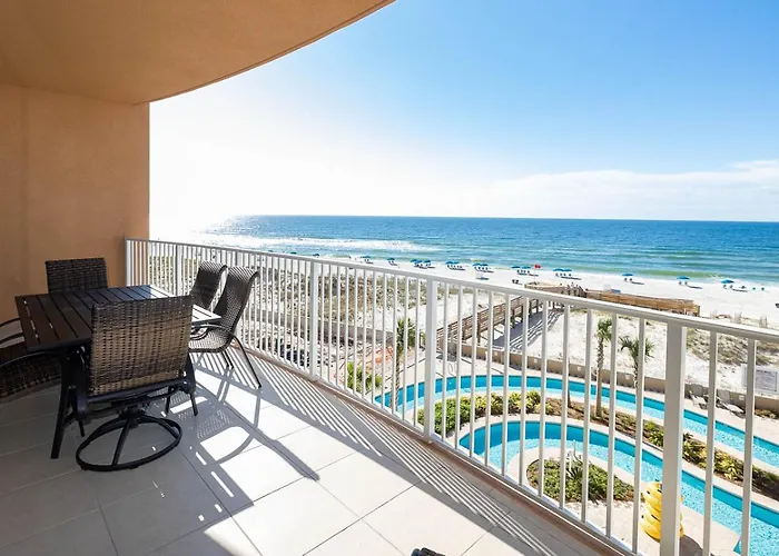 Phoenix Gulf Towers 303 Apartment *