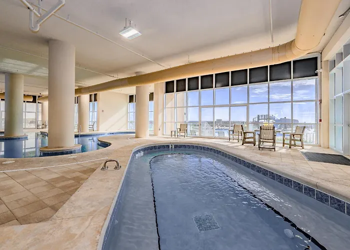 Phoenix Gulf Towers 303 Apartment