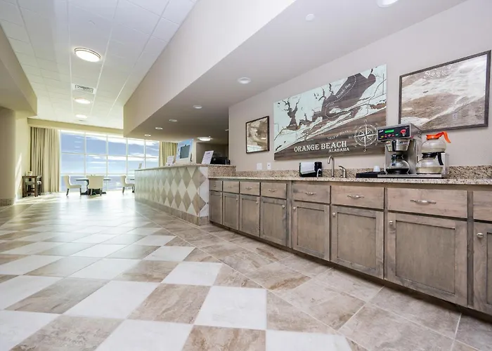 Phoenix Gulf Towers 303 Apartment *