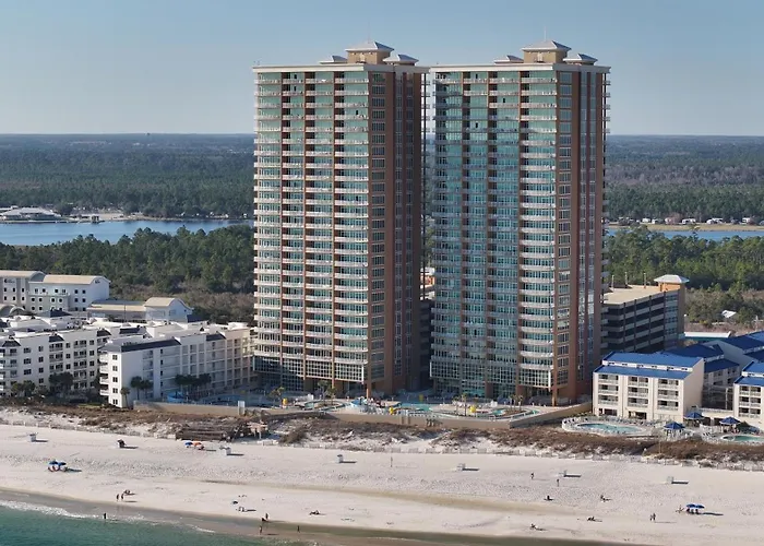 Phoenix Gulf Towers 303 Apartment *
